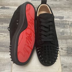 Men’s Red Bottoms Size 7