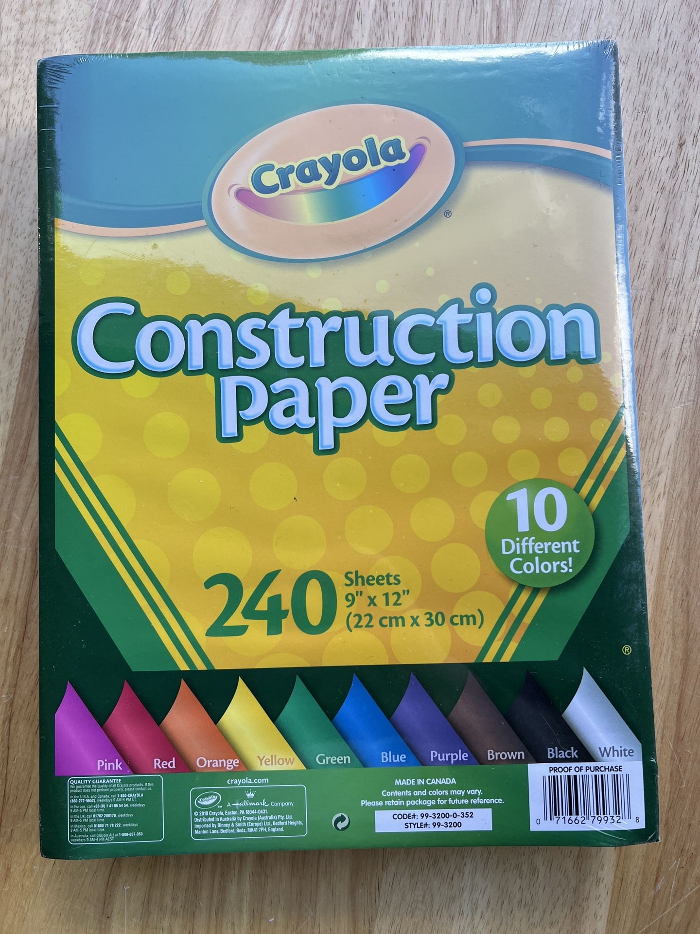 Crayola Construction Paper 10 Colors 240 Sheets 9" x 12"