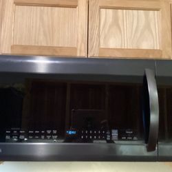 Microwave Oven 2 Yrs Old.