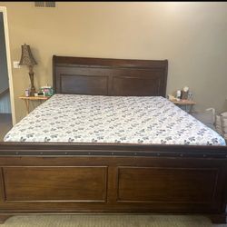 📦 MOVING SALE – EVERYTHING MUST GO! 🏡  🗓 Saturday, June 31 – Sunday, July 1 🕘 Time: 9:00 AM – 2: