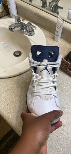 Jordan 6 Midnight Navy