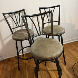 3 Bar Stools