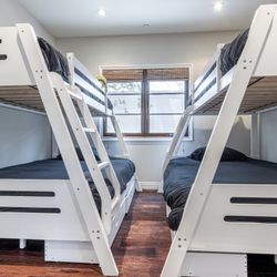 Modern Apartment Furniture Sale *EVERYTHING MUST GO* – Westwood 90025