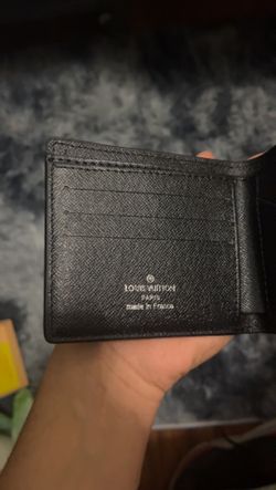 Men's Louis Vuitton Wallet for Sale in Queens, NY - OfferUp