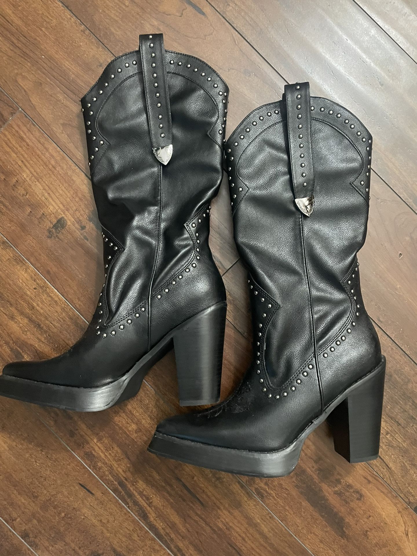 Black Widow Dolls Kill Cow Girl Boots Size 8