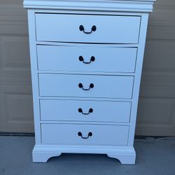 Dresser White 5-Drawers 