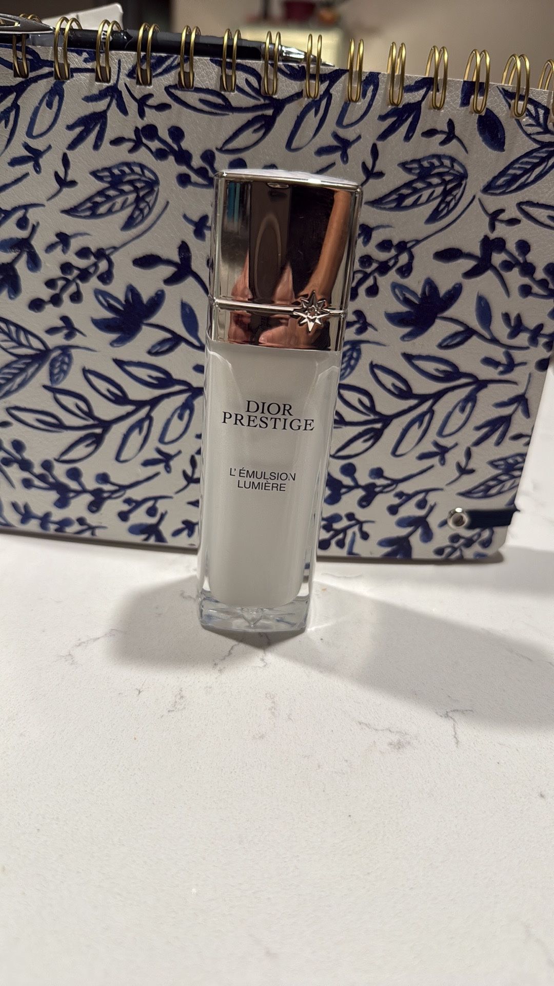 Christian Dior Le prestige La Lumiere
