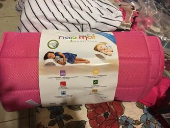 NEW NAP MAT 19 IN X 41 IN
