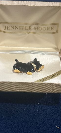  Jennifer Moore  Brooch  Genuine Crystal