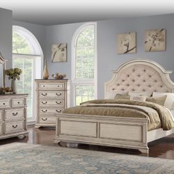Bedroom Furniture Set