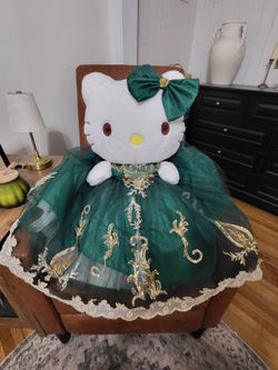 Hello Kitty Quince Doll