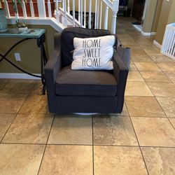 New Swivel Armchair / Accent Chair 