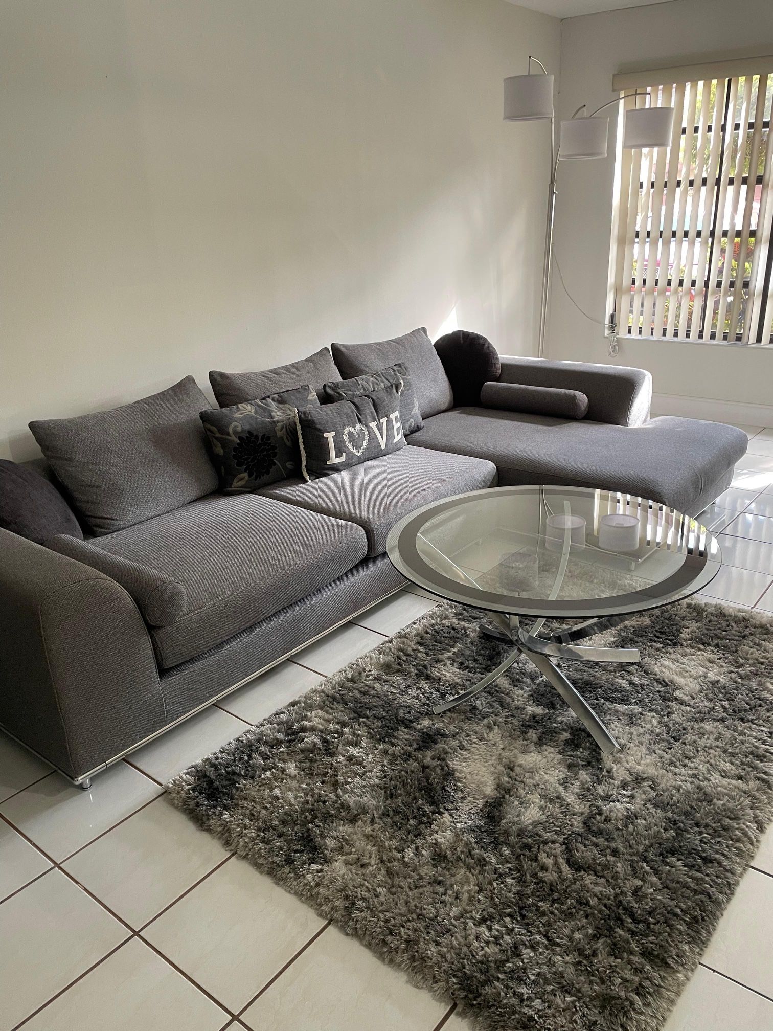 All Moving Sale ! Todo En Venta 