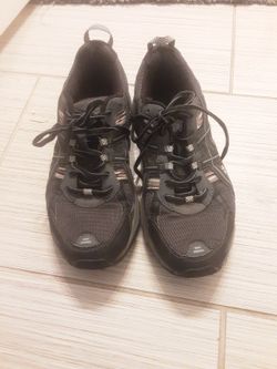 ASICS Men's Gel Venture 5 Running Shoes