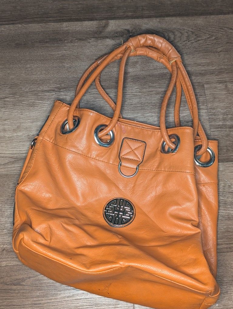 Ladies Leather Handbag