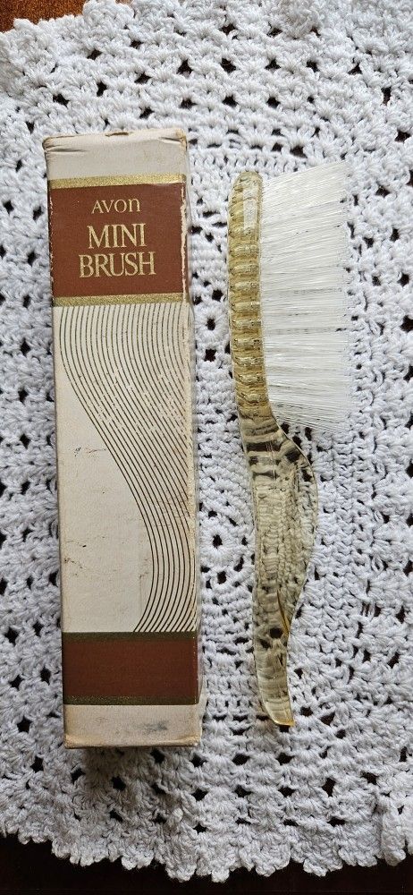 Avon Crystal Mini Brush