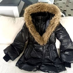 Mackage  Adali Winter Coat With Natural fur Trim Size Small 