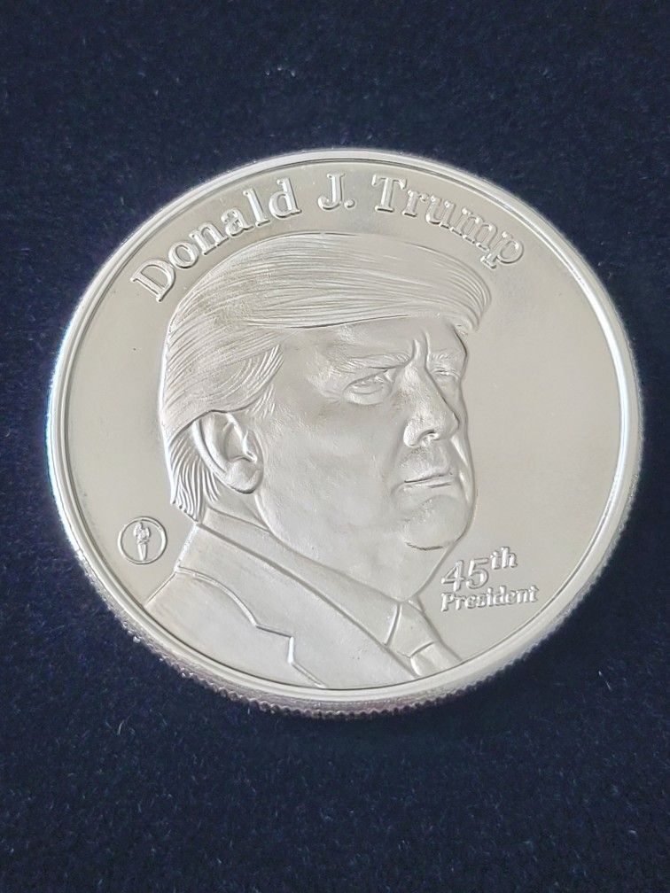 Donald Trump 1oz .999 Silver Round