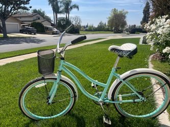 Used beach cruiser