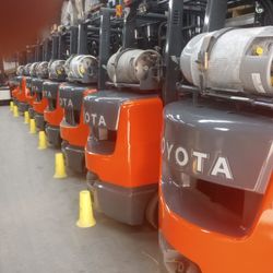 FORKLIFT TOYOTA KOMATSU NISSAN 