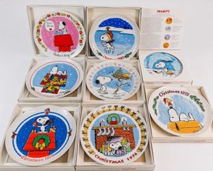 Vintage Peanuts Snoopy Collector Plates