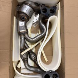 2006-2012 Subaru Impreza Forester Legacy Outback 2.5L Manifold Catalytic Converter