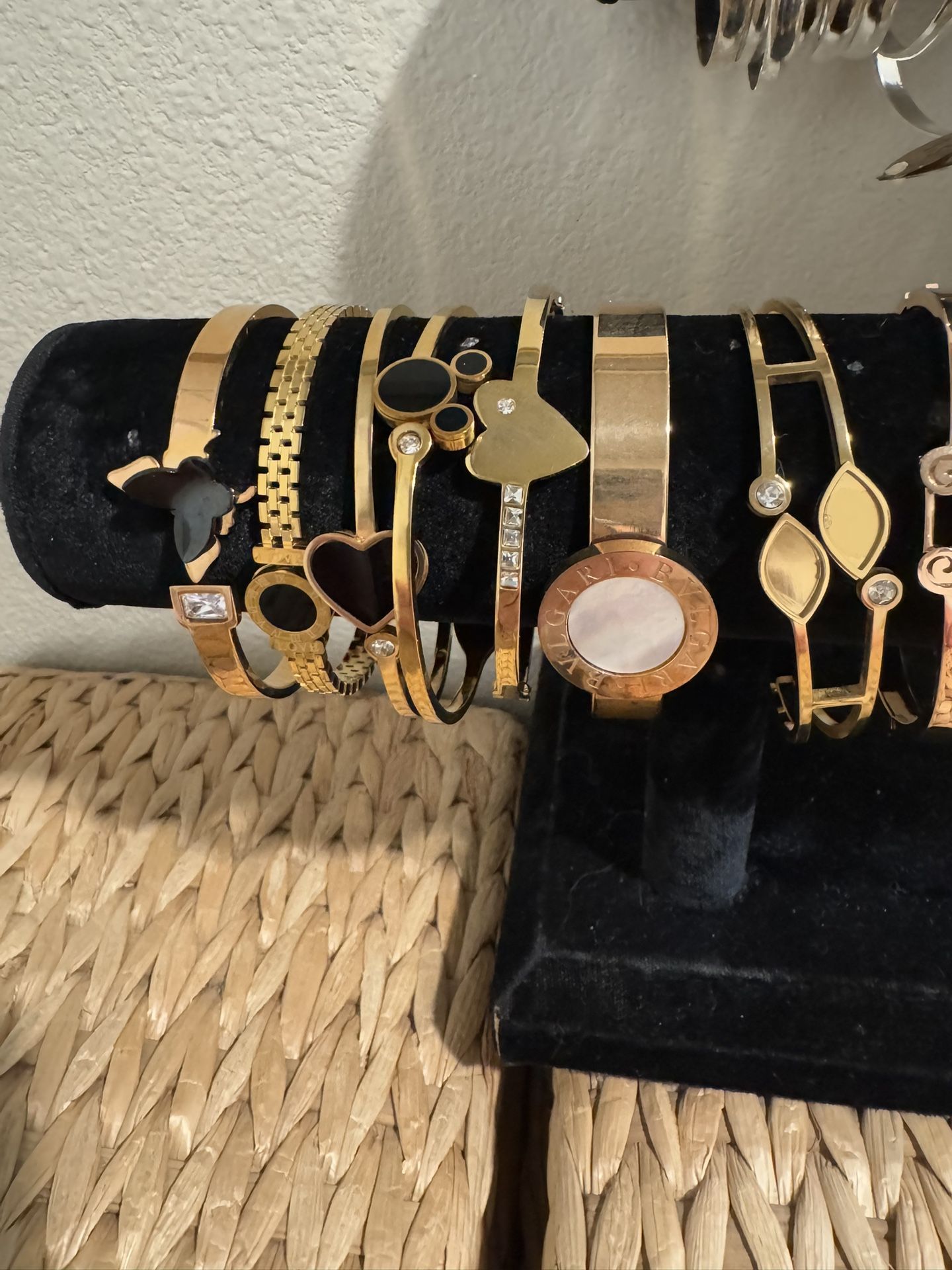 FAUX G/P DESIGNER BRACELETS $25