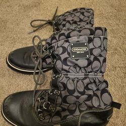 Authentic Women's Size 7 Coach Fall Winter Boots