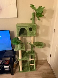 Large Green Cat Tree Tower with Condo