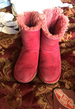 UGG girls size 1