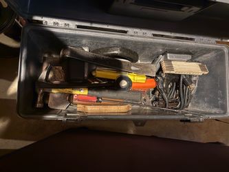 Tool Box with carpet and floor installation tools