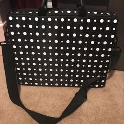 Very Nice !! Black & White Poka Dot Lap Top Case With Leather Handles & Adjustable Strap