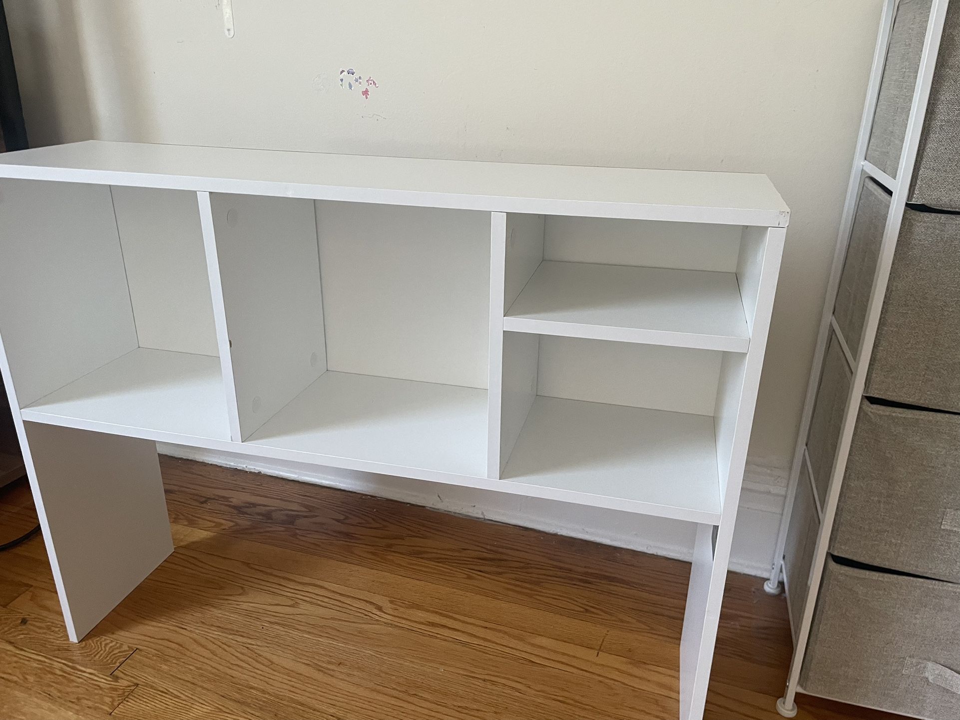The College Cube - Desk Bookshelf - White Color