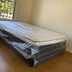Queen Size Mattress & Box Spring New