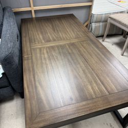 Havertys Coffee Table With Two Side Table - Retail $1299