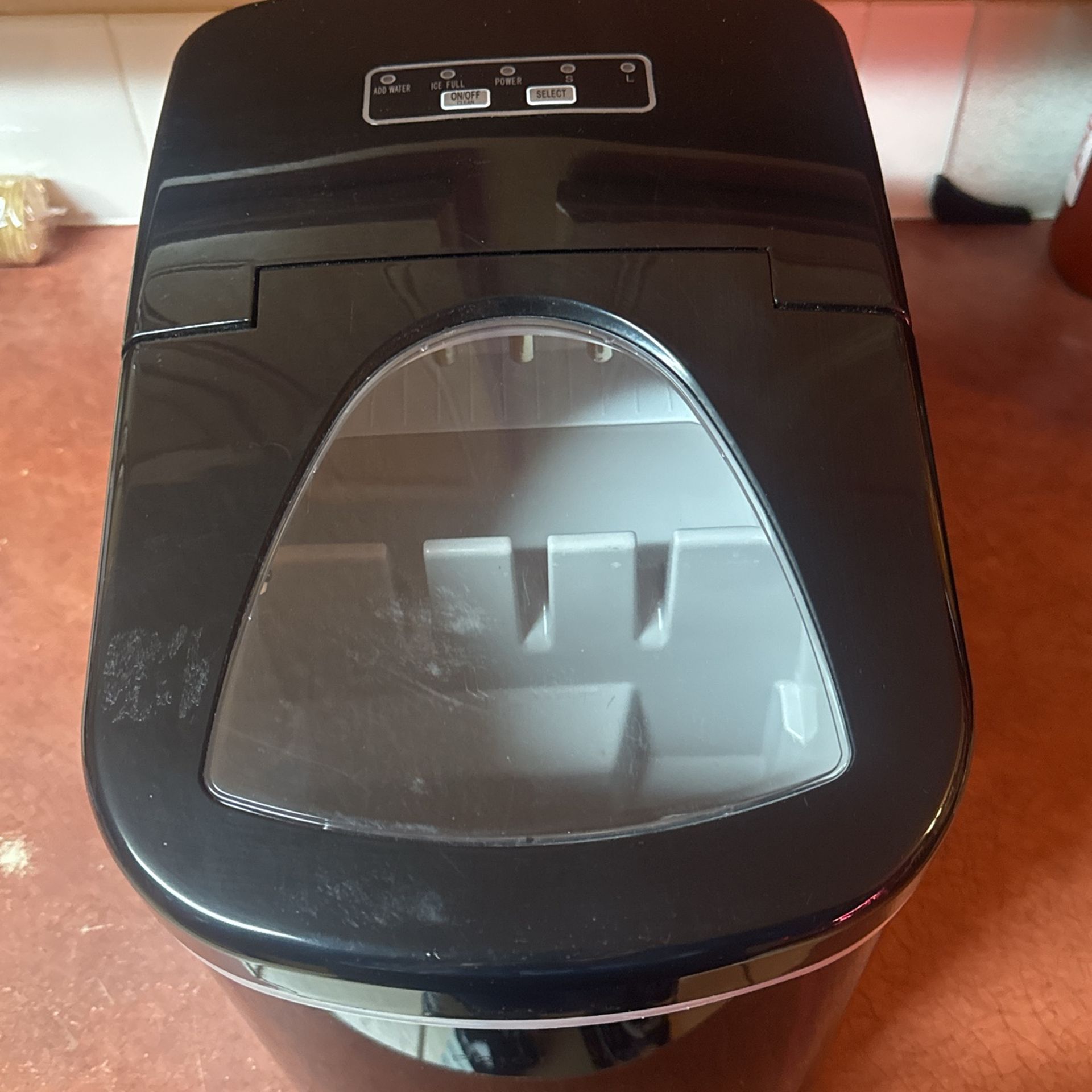 Ice Maker