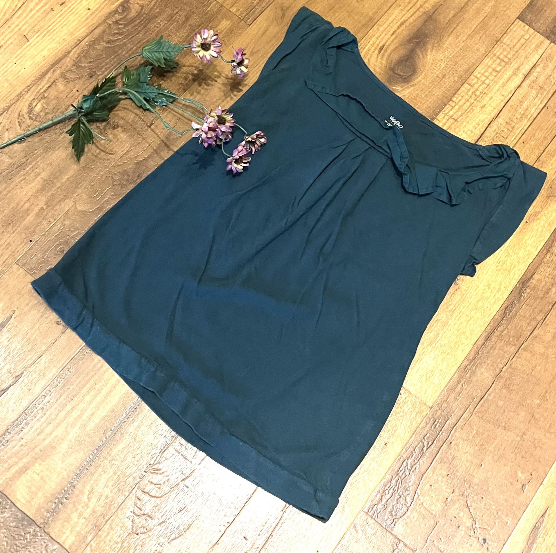 Women’s Top By Mossimo. Size XS