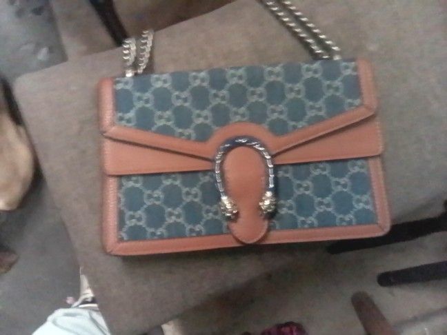 Gucci Dionysus Shoulder Bag