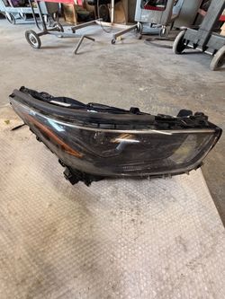 2020 - 2023 Toyota Highlander Headlight