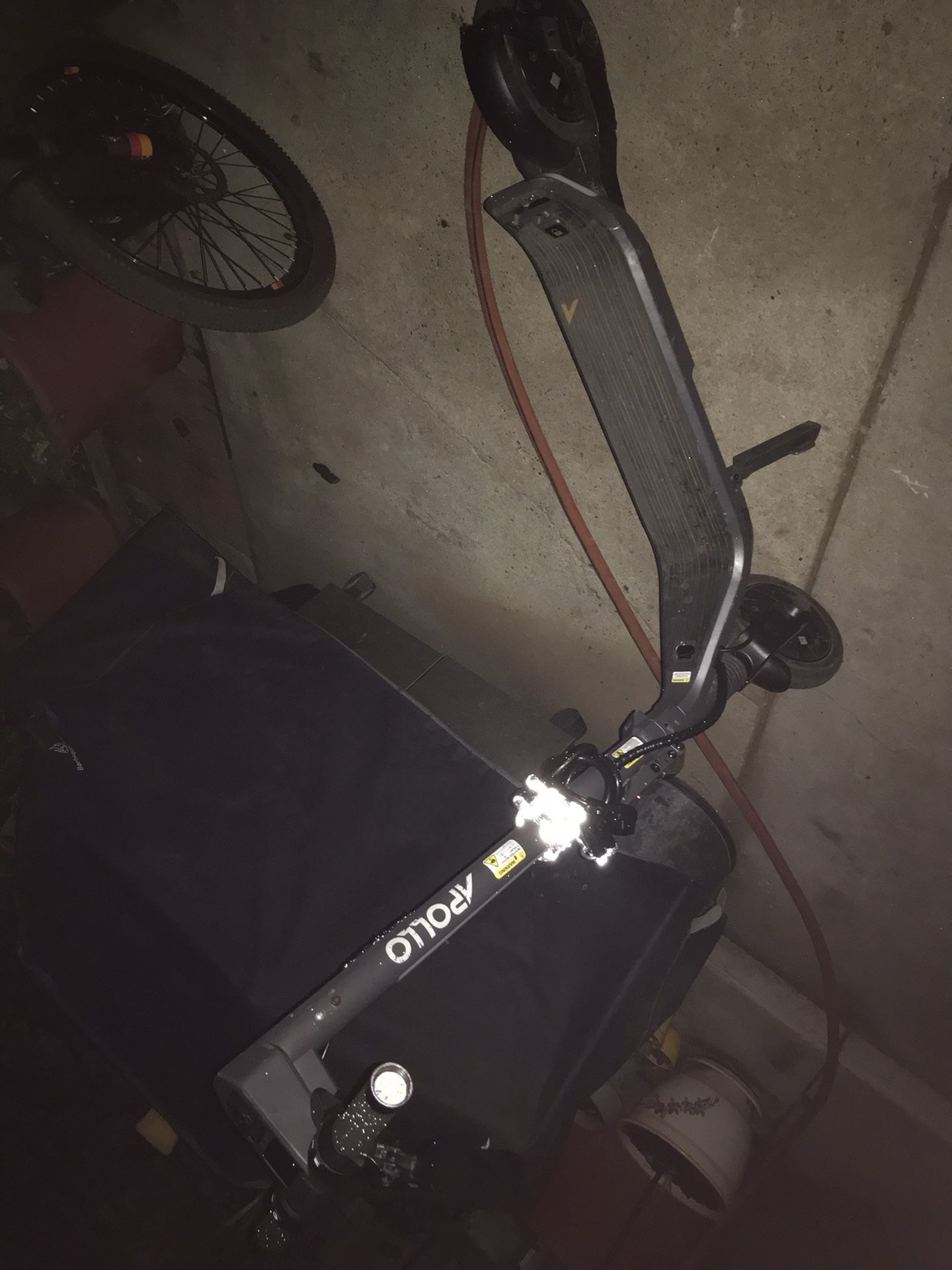 Apollo Go E-scooter