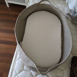 Moses Basket/Baby Changing Table Basket