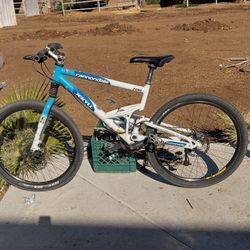 Cannondale 700  26" Mountain Bike