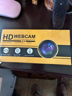 HD Webcam with Built-In Microphone