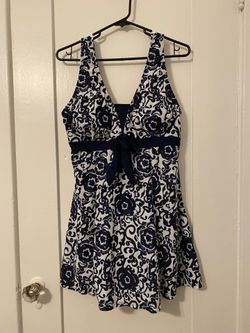 Bathing suit