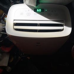 LG Air Conditioner 