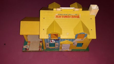 Fisher price play family house