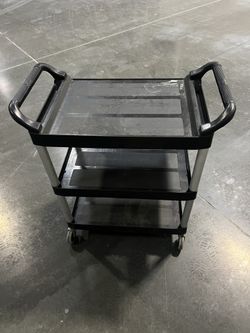 Rubbermaid 3 Tier Cart