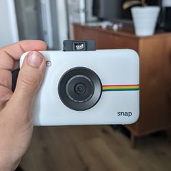 Polaroid snap Camera