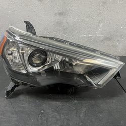 2021-2022-2023-2024 TOYOTA 4RUNNER RIGHT LED HEADLIGHTS 2 pins OEM USED #9319
