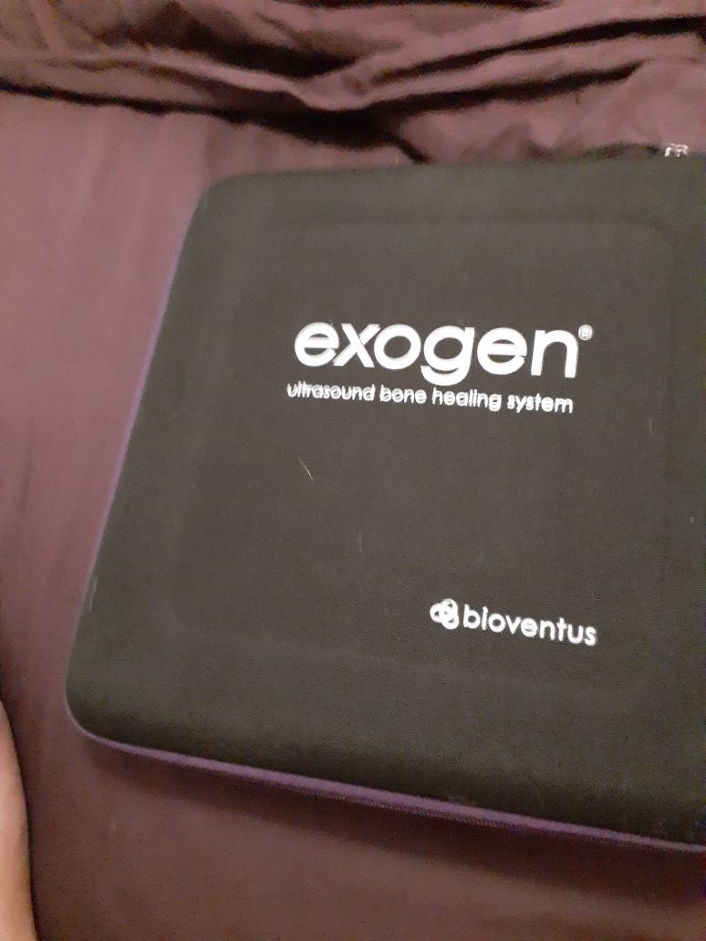 Exogen bone growth stimulator